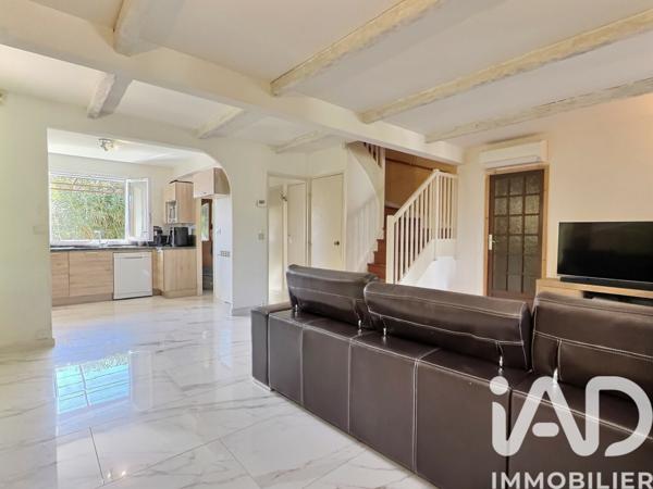 Maison à vendre 5 pièces 109 m² Saint-Martin-de-Crau