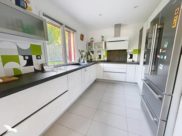 Maison 276 120 € Campan 4 p 127 m² DPE D