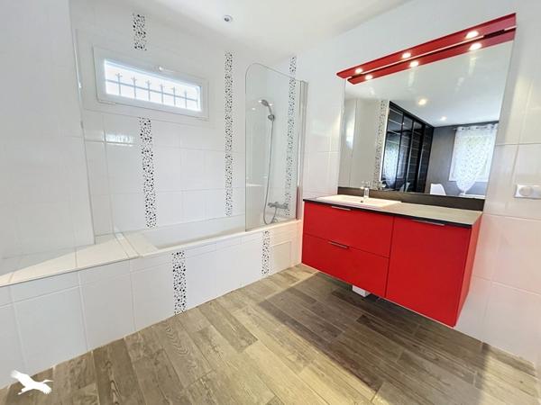 Maison 276 120 € Campan 4 p 127 m² DPE D
