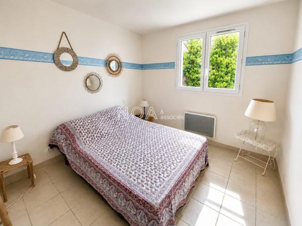 Maison familiale avec beaux volumes et dépendance