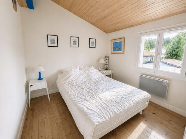 Maison familiale avec beaux volumes et dépendance