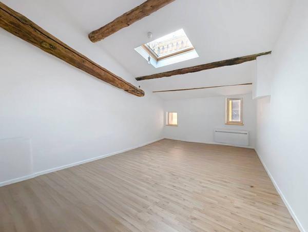 Maison à vendre 8 pièces de 141 m²