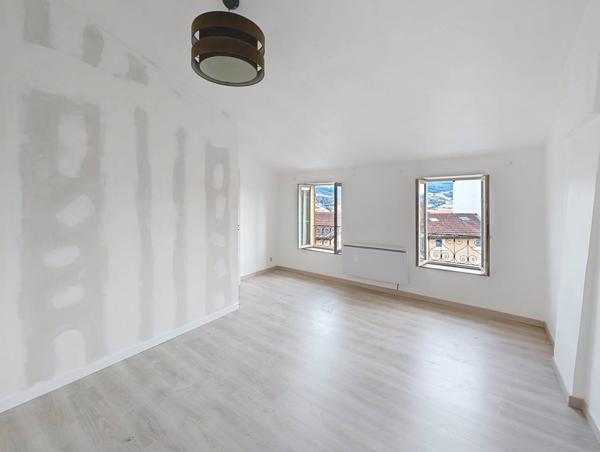 Maison à vendre 8 pièces de 141 m²