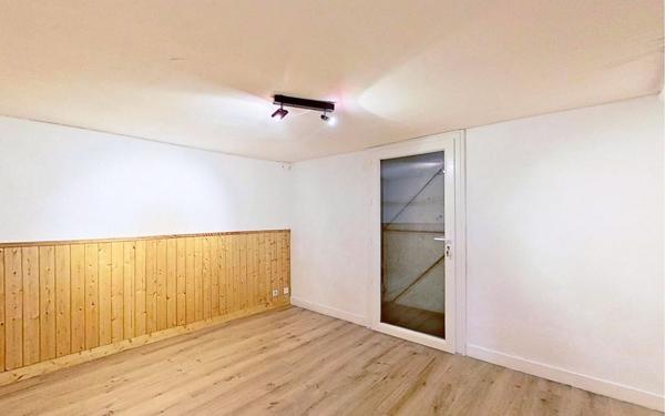 Maison à vendre    6 pièces • 119,56 m2 Bordeaux