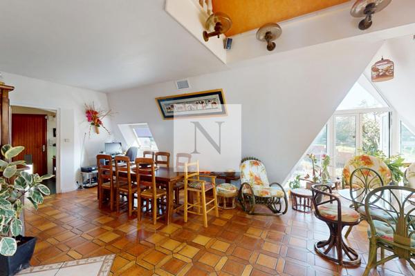 Ensemble immobilier - Maison d'habitation et immeuble locatif