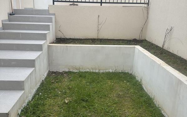 Appartement à louer    3 pièces • 76,61 m2 Champs-sur-Marne