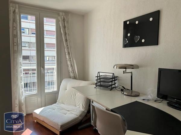 Appartement à louer 3 pièces 53.76m²