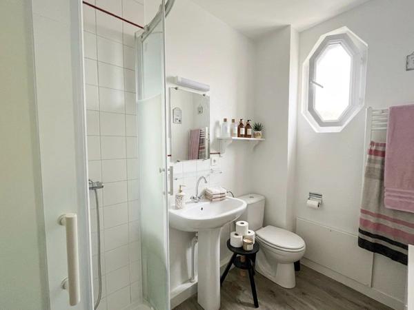 Location                                                      Appartement
                        
                     2 pièces                      36 m2                     à Mainvilliers