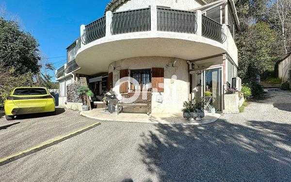 Appartement à vendre    3 pièces • 57,55 m2 Saint-Paul-de-Vence