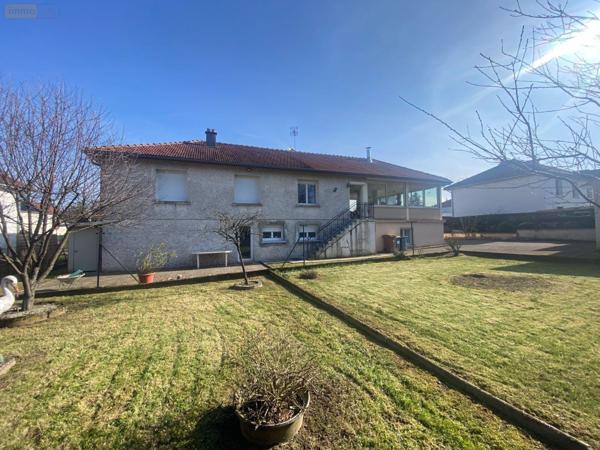 Maison individuelle à vendre à Noidans-lès-Vesoul en Haute-Saône (70000), ref : 70003-48