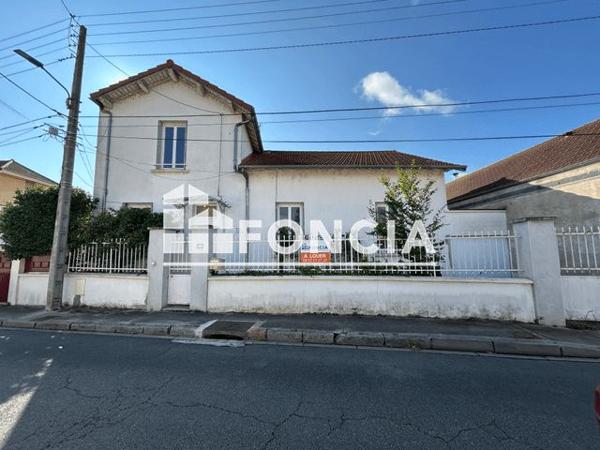 Location Maison 6 pièces 183.2 m² - 19 RUE EUGENE BICHON Roanne 42300