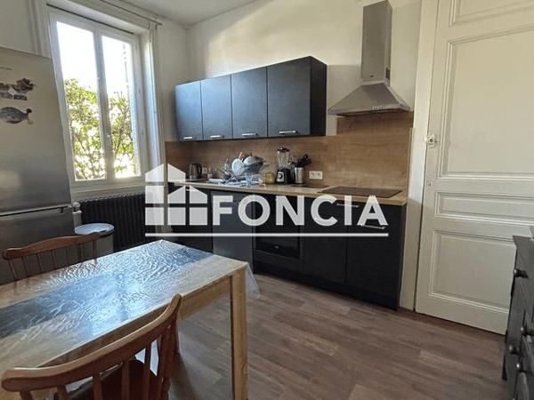 Location Maison 6 pièces 183.2 m² - 19 RUE EUGENE BICHON Roanne 42300