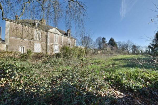Maison à vendre 10 pièces SEICHES SUR LE LOIR (49)