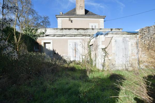 Maison à vendre 10 pièces SEICHES SUR LE LOIR (49)