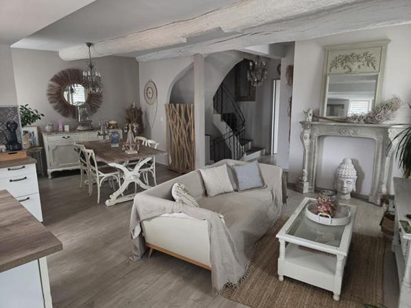 Superbe Appartement La Cadiere D Azur 3 pièce(s) 89 m2