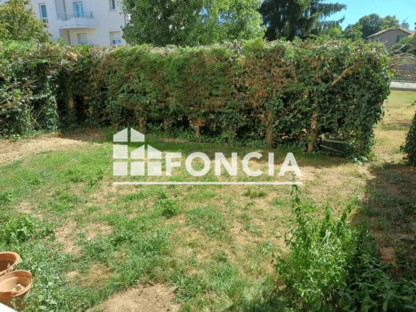 Location Appartement 3 pièces 61 m² - 2/4/6/8 ALLEE L. DE VINCI Mont De Marsan 40000