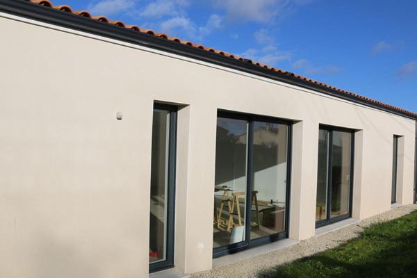 Habitation de plain pied   139.42m²    456000 FAI
