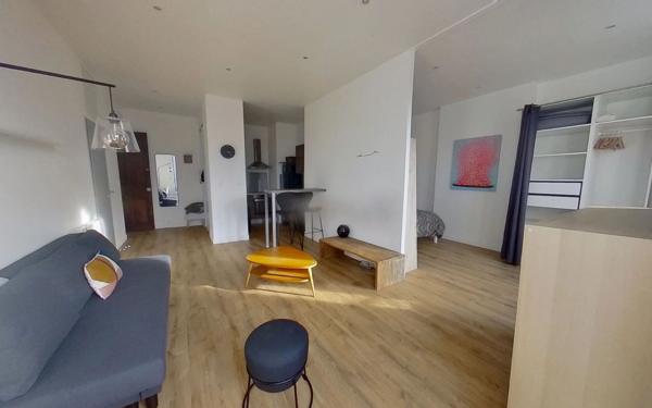 Appartement à louer    1 pièce • 40,71 m2 Lyon 3