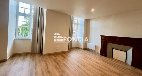 Location Studio 35.97 m² - Guingamp 22200