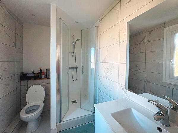 Appartement 4 chambres - terrasse et parking - Nantes Barberie