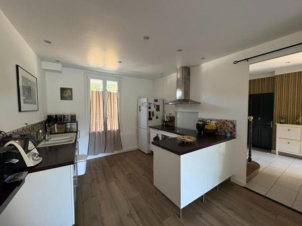 Maison de charme proche des commerces