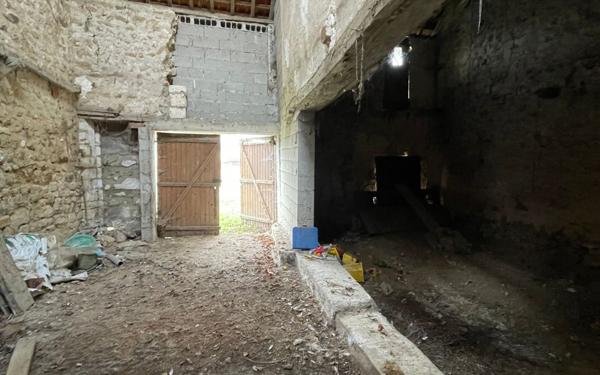 Maison à vendre    1 pièce •  Fère-en-Tardenois