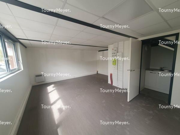 LOCAL D'ACTIVITES A LOUER - LATRESNE