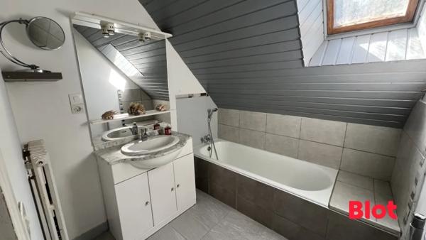 Maison 6 pièce(s)
