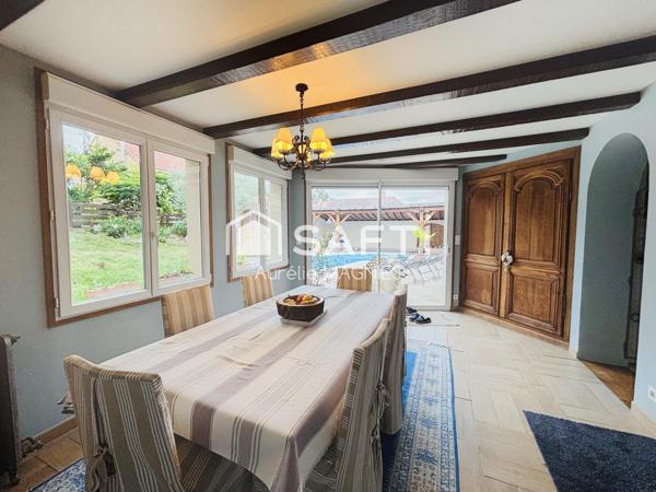 Superbe maison sur les côteaux avec piscine et jolie vue sur les vignes