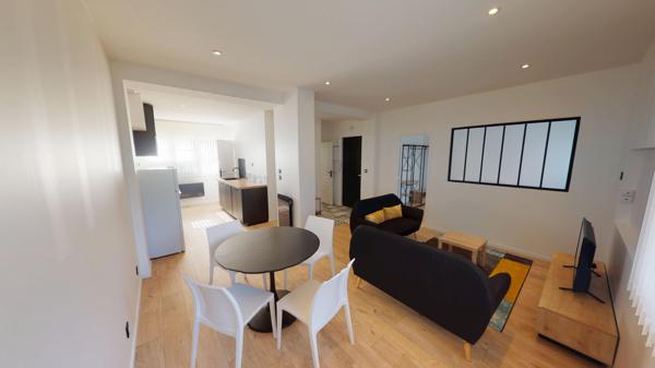 Appartement à louer 640 € CC ORLEANS 2 p 46 m² DPE D