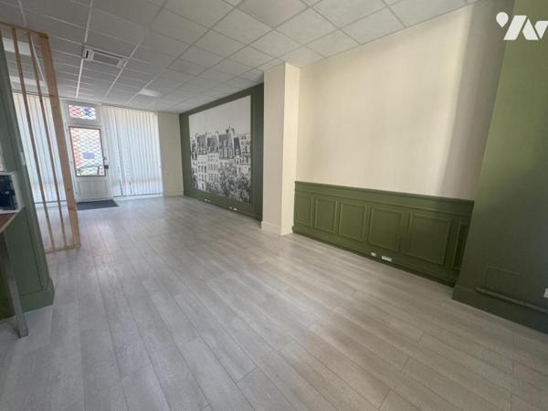 BEL IMMEUBLE DE CENTRE VILLE RENOVE