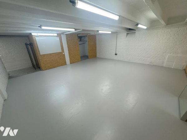 BEL IMMEUBLE DE CENTRE VILLE RENOVE