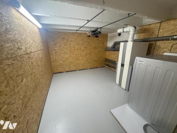 BEL IMMEUBLE DE CENTRE VILLE RENOVE