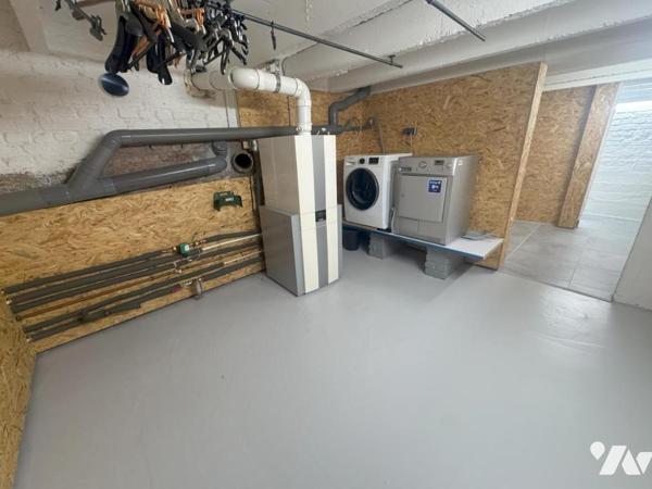 BEL IMMEUBLE DE CENTRE VILLE RENOVE