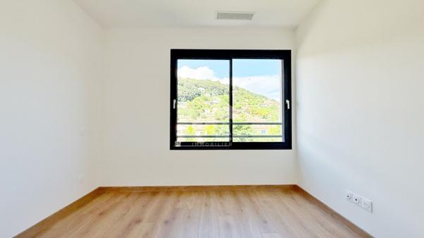 Maison La Turbie 4 pièces 92 m2 JARDIN, JACUZZI, 2 PK