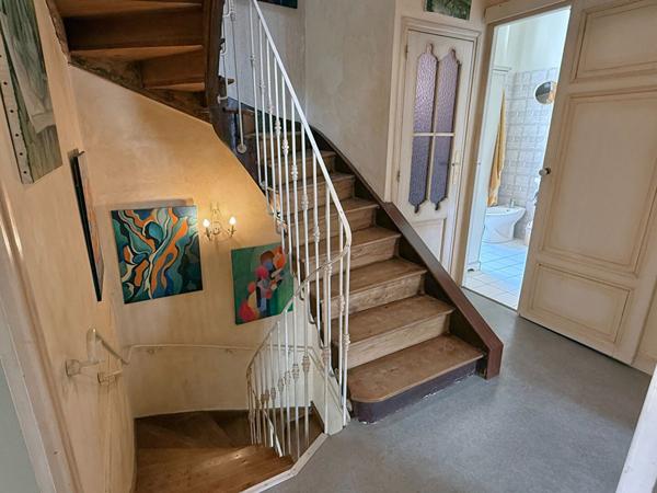 Maison de ville avec extérieur, garage et atelier ? Nérac centre