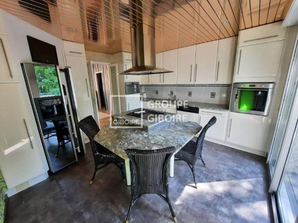 Maison T6 à vendre CHARTRES DE BRETAGNE - 154 m² (réf : MM26606G)