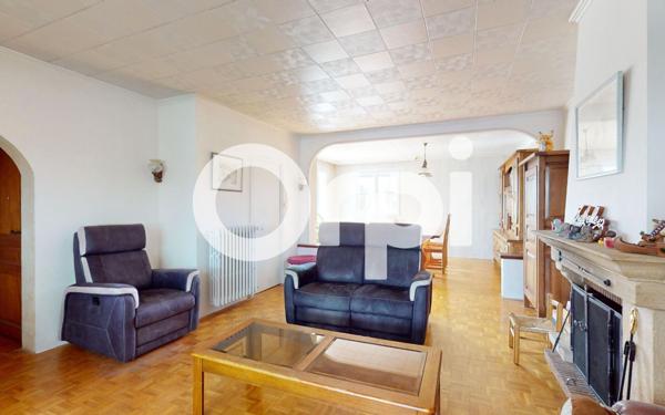 Appartement à vendre    5 pièces • 121,40 m2 Bron