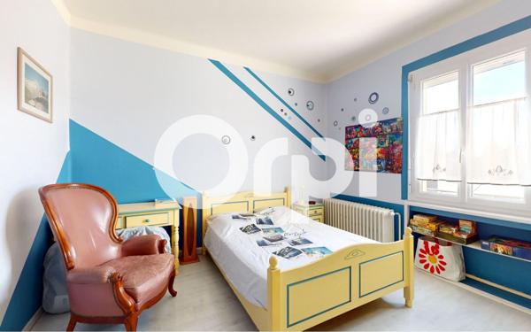 Appartement à vendre    5 pièces • 121,40 m2 Bron