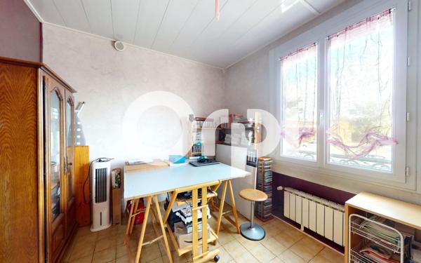 Appartement à vendre    5 pièces • 121,40 m2 Bron