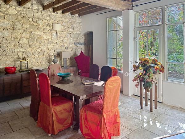Maison à vendre 9 pièces jardin proche de REIMS (51)