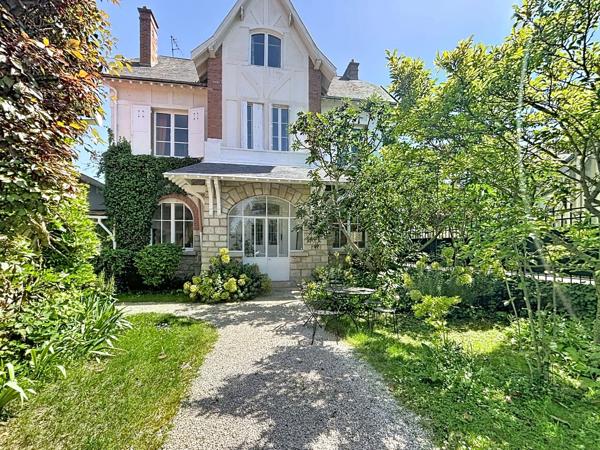 Maison à vendre 9 pièces jardin proche de REIMS (51)
