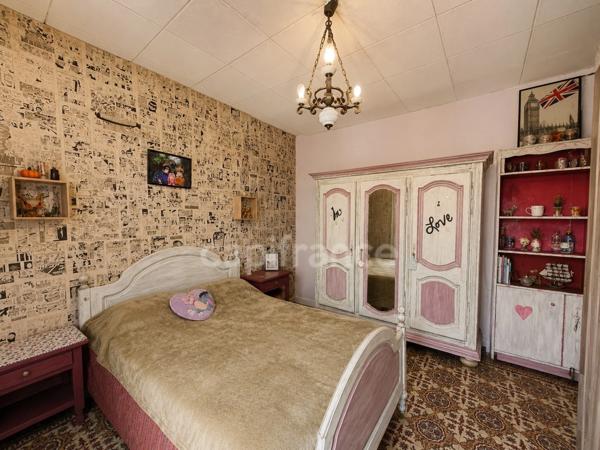 maison de plain-pied 3 pièces traditionnelle de campagne 80