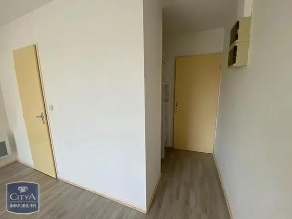 Appartement à louer 1 pièce 24.58m² Poitiers (86000)