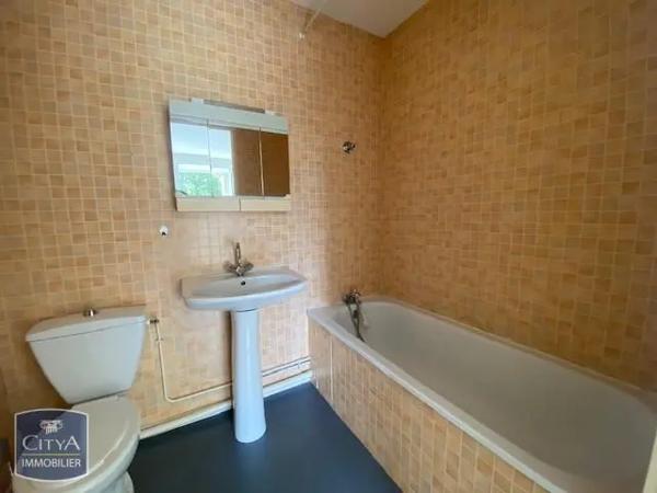 Appartement à louer 1 pièce 24.58m² Poitiers (86000)