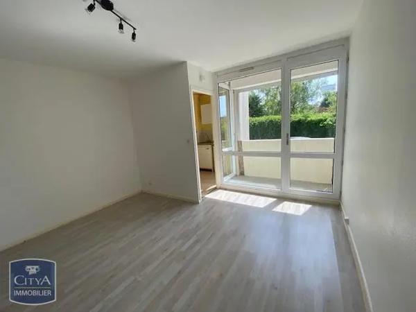 Appartement à louer 1 pièce 24.58m² Poitiers (86000)
