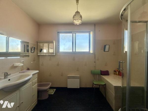 Maison - Possibilité de détacher un terrain à bâtir - PORNIC