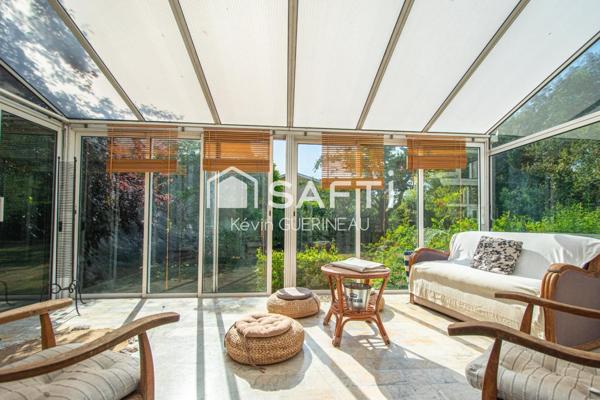 Maison T6 de 174m2 et garage sur parcelle de 1000m2