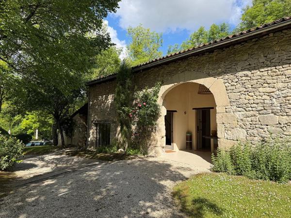 Domaine de vacances boutique exclusif entre Villeréal et Monpazier