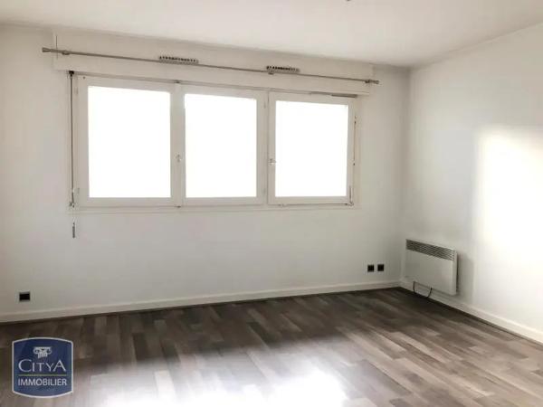 Appartement à louer 1 pièce 27.29m² Nancy (54000)